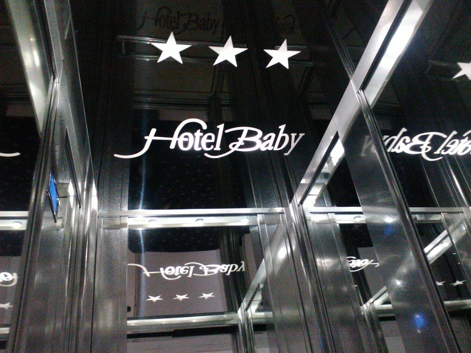 Hotel Baby B&B Милано Мартима Екстериор снимка